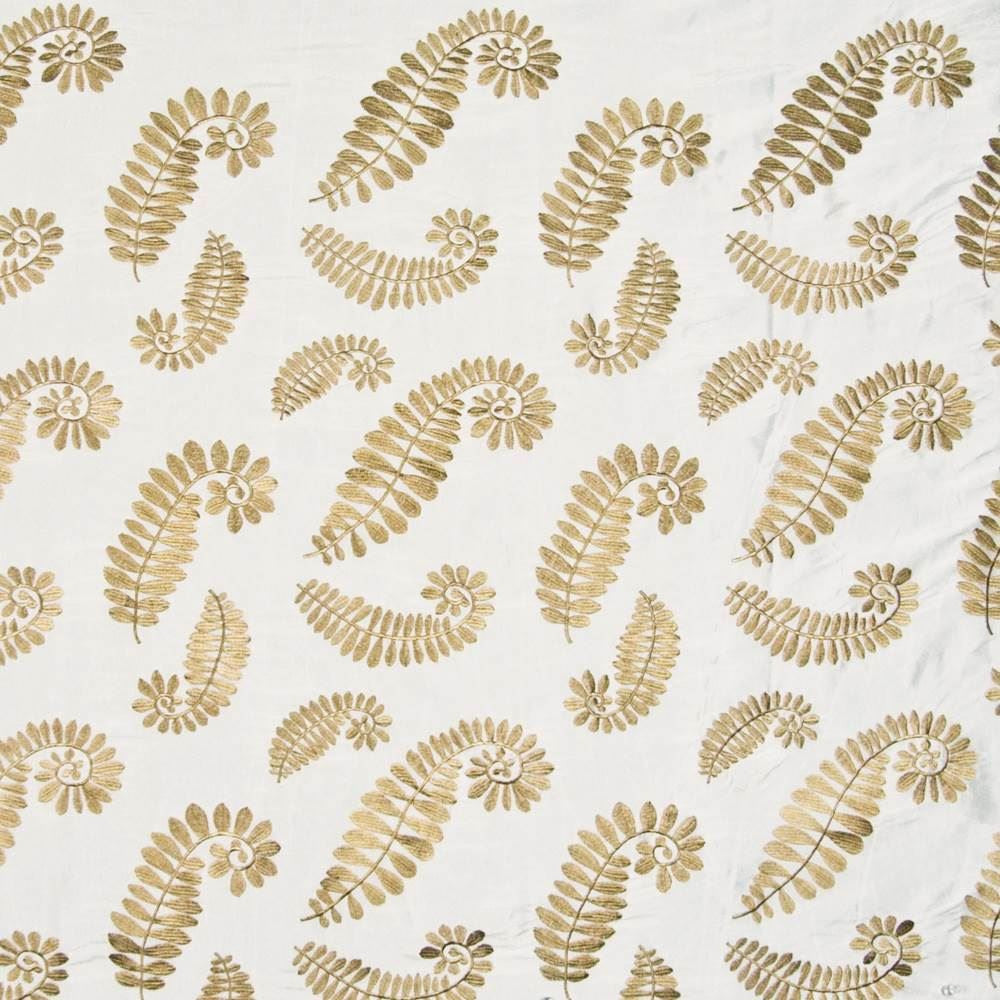 Garland Scroll Alabaster by Kasmir Fabric 1386 44% Rayon
30% Nylon
26% Polyester
 CHINA </p><p>Repeat: Horizontal: 13 2/8 inches and Vertical: 11 4/8 inches 54 - Fabric Carolina -