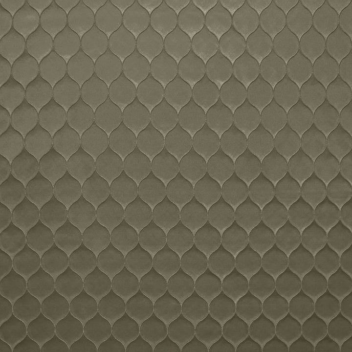 Glensheen Black Pearl by Kasmir Fabric 5147 100% Polyester
 INDIA </p><p>Repeat: Horizontal: 1 1/8 inches and Vertical: 2 inches 54 - Fabric Carolina -
