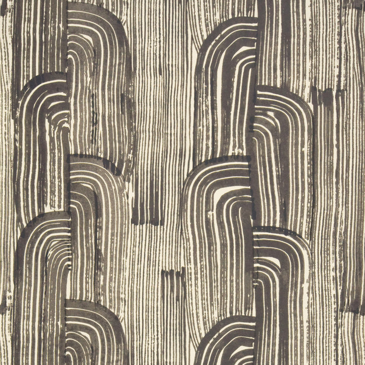 Crescent Paper Ebony/Cream by Lee Jofa Modern Wallcovering