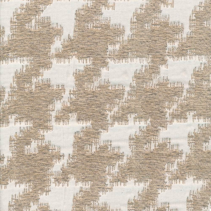 Hounder White Linen by Kasmir Fabric 1367 100% Cotton
 USA 12,000 Wyzenbeek Double Rubs </p><p>Repeat: Horizontal: 6 6/8 inches and Vertical: 3 4/8 inches 54 - Fabric Carolina -