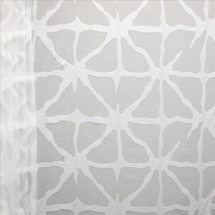 Jacqueline Snow by Kasmir Fabric 1465 100% Polyester
 TURKEY Not Tested </p><p>Repeat: Horizontal: 29 4/8 inches and Vertical: 15 5/8 inches 118 - Fabric Carolina -