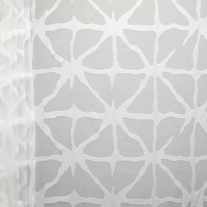 Jacqueline Snow by Kasmir Fabric 1465 100% Polyester
 TURKEY </p><p>Repeat: Horizontal: 29 4/8 inches and Vertical: 15 5/8 inches 118 - Fabric Carolina -