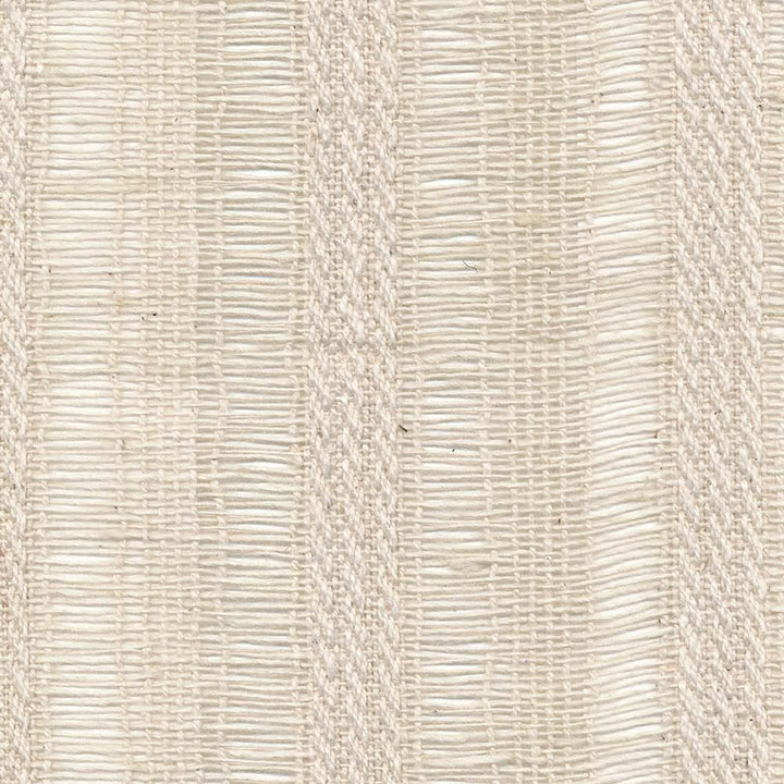 La Plaza Creme by Kasmir Fabric 5012 67% Linen
33% Cotton
 INDIA </p><p>Repeat: Horizontal: 1 6/8 inches and Vertical: N/A 54 - 55 - Fabric Carolina -