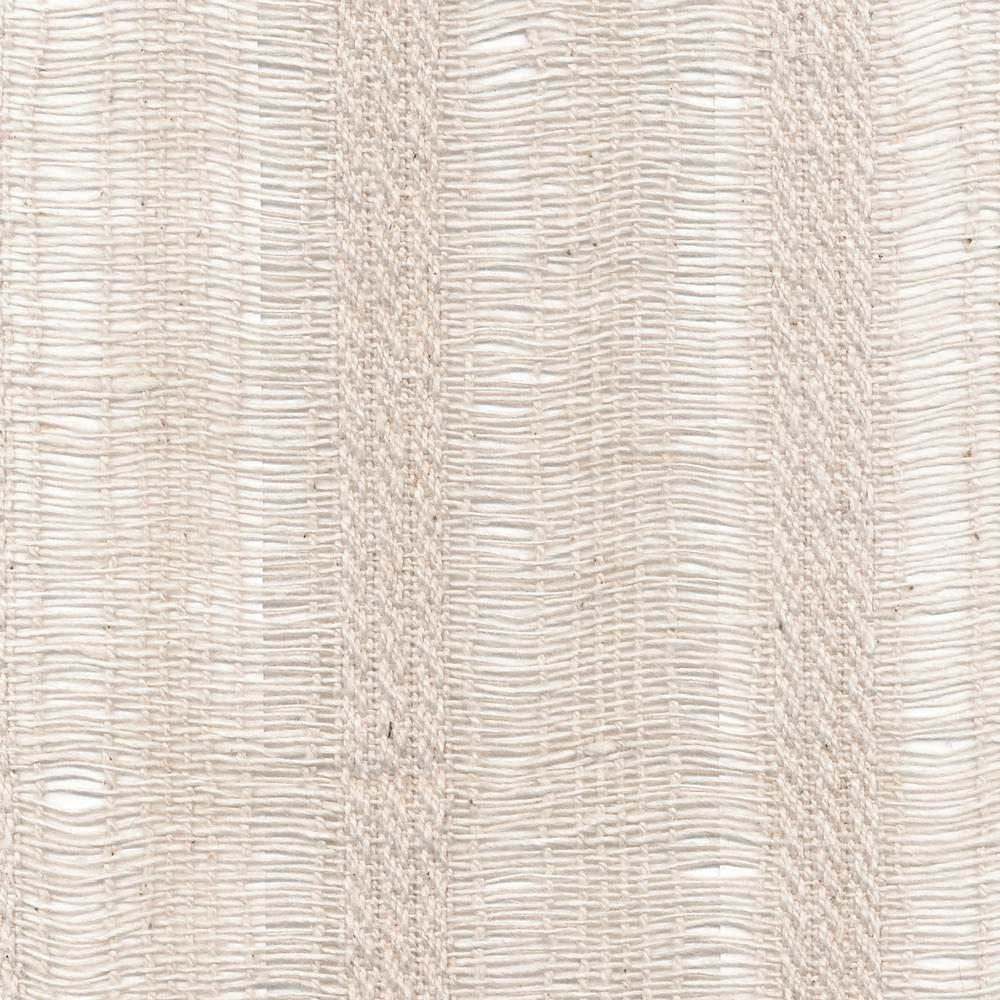 La Plaza Off White by Kasmir Fabric 5012 67% Linen
33% Cotton
 INDIA </p><p>Repeat: Horizontal: 1 6/8 inches and Vertical: N/A 54 - 55 - Fabric Carolina -