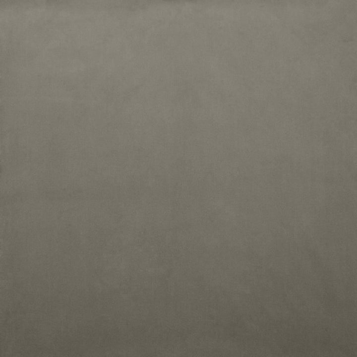 Lyndhurst Silver by Kasmir Fabric 5158 100% Polyester
 CHINA </p><p>Repeat: Horizontal: N/A and Vertical: N/A 54 - Fabric Carolina -