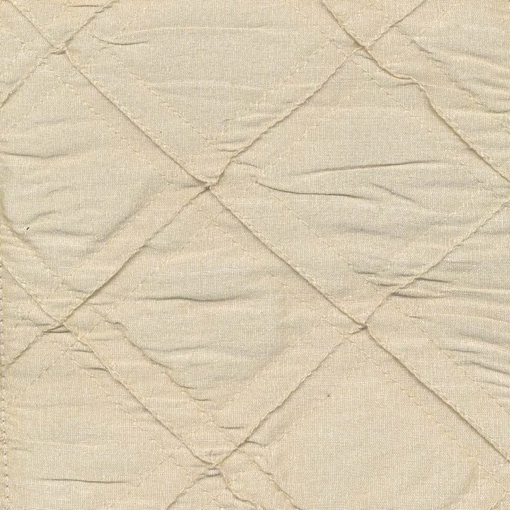 Mckendrick Quilt Cream by Kasmir Fabric 1396 70% Polyester
25% Cotton
5% Viscose
 INDIA </p><p>Repeat: Horizontal: 2 6/8 inches and Vertical: 2 6/8 inches 52 - 53 - Fabric Carolina -