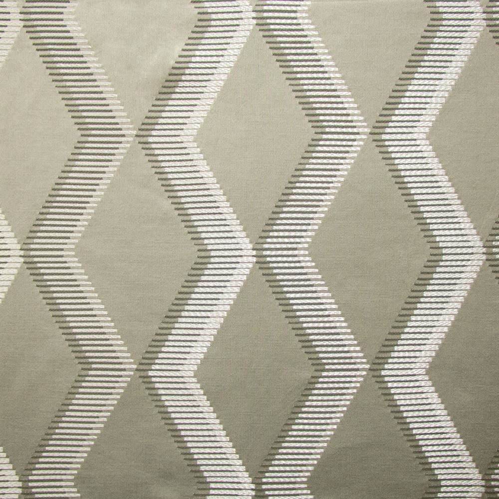 New Haven Platinum by Kasmir Fabric 1457 61% Polyester
39% Cotton
 INDIA </p><p>Repeat: Horizontal: 7 inches and Vertical: 6 inches 56 - Fabric Carolina -