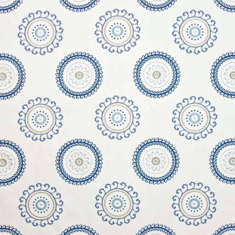 Oveja Aegean  by Kasmir Fabric See sample 100% Cotton
 CHINA 27,000 Wyzenbeek Double Rubs </p><p>Repeat: Horizontal: 13 4/8 inches and Vertical: 15 inches 54  - Fabric Carolina -