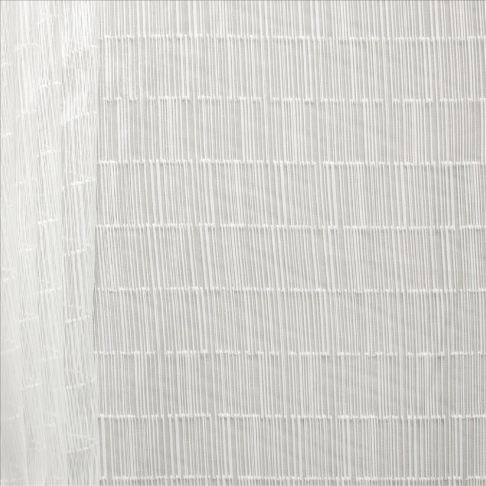 Peggy Snow by Kasmir Fabric 1465 100% Polyester
 CHINA </p><p>Repeat: Horizontal: 4 1/8 inches and Vertical: 2 inches 118 - Fabric Carolina -