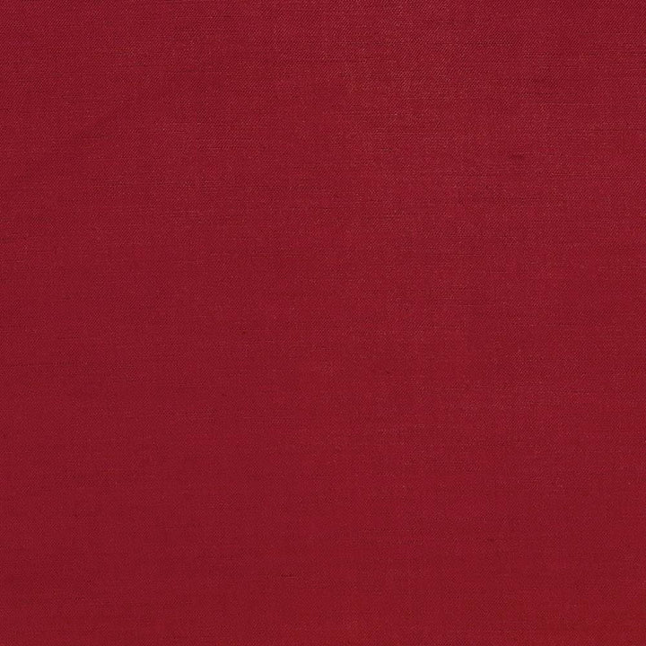 Plush Red by Kasmir Fabric 5032 57% Cotton
43% Rayon
 CHINA </p><p>Repeat: Horizontal: N/A and Vertical: N/A 54 - 55 - Fabric Carolina -