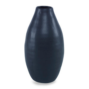 Nova Vase, Small QR-16973.BLACK.0 by CuratedKravet