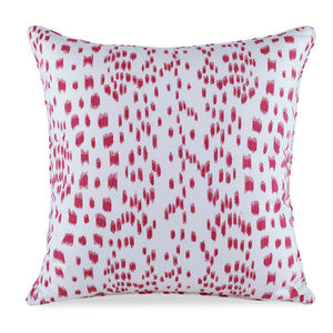 Les Touches Pillow QR-18346.PINK.0 by CuratedKravet