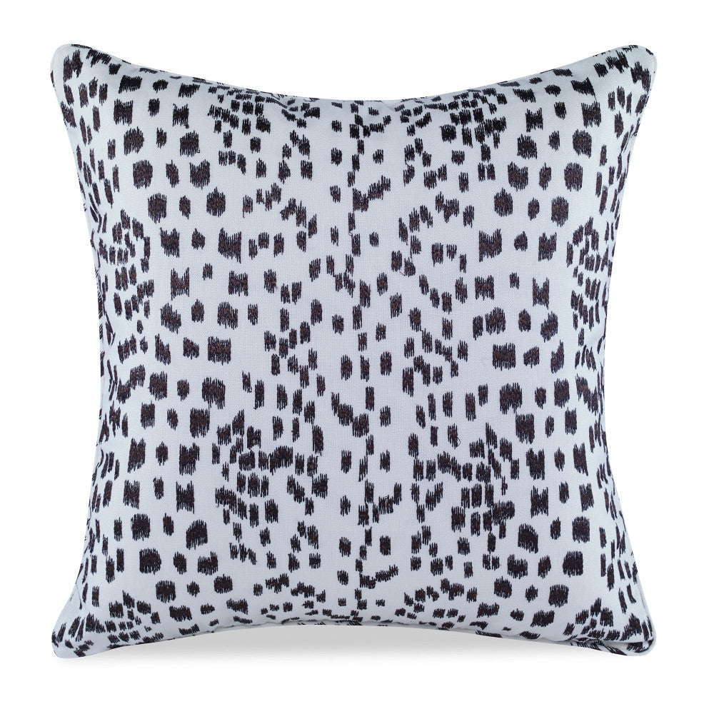 Les Touches Embroidered Pillow QR-18349.ESPRESSO.0 by CuratedKravet CuratedKravet Measures 20"H X 20"L. A decorative accent pillow in Brunschwig & Fils 8015168.68. Features embroidery detail. Sewn and finished in the USA. Features a self-welt and invisible zipper. Includes a 95/5 feather/down insert. United States DRY CLEAN ONLY. </p><p>Dimensions: Length 20, Height 20, Width Linen - 76%, Rayon - 24% - Fabric Carolina -