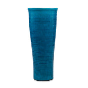 Jonathan Vase QR-19336.REACTBLU.0 by CuratedKravet