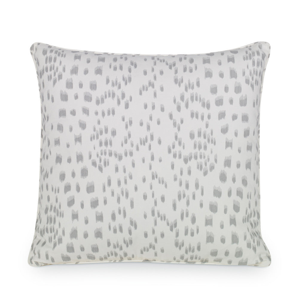 Les Touches Pillow QR-21441.GRAY.0 by CuratedKravet CuratedKravet Measures 20"H X 20"L. A decorative accent pillow in Brunschwig & Fils 8012138.11. Made of 100% cotton. Sewn and finished in the USA. Features a self-welt and invisible zipper. Includes a 95/5 feather/down insert. United States DRY CLEAN ONLY. </p><p>Dimensions: Length 20, Height 20, Width Cotton - 100% - Fabric Carolina -