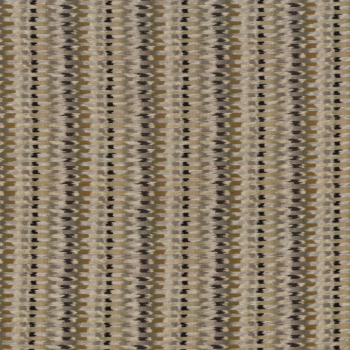 Quentin Oro by Kasmir Fabric 5086 85% Polyester
15% Cotton
 CHINA </p><p>Repeat: Horizontal: 7 2/8 inches and Vertical: 6 6/8 inches 57 - Fabric Carolina -