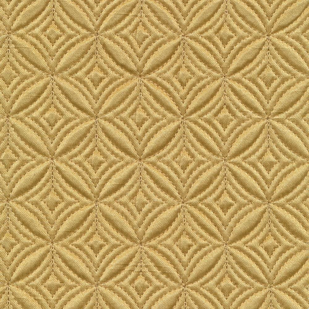 Quilting Bee Pale Gold by Kasmir Fabric 1367 65% Cotton
35% Polyester
 CHINA </p><p>Repeat: Horizontal: 1 6/8 inches and Vertical: 1 6/8 inches 53 - Fabric Carolina -