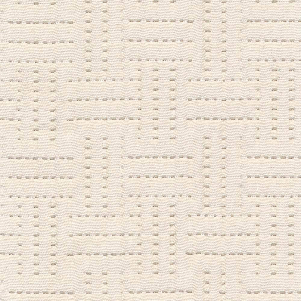Quinlan Quilt Snowdrift by Kasmir Fabric 1407 CHINA 48,000 Wyzenbeek Double Rubs H: 1 6/8 inches, V:1 6/8 inches 56 - Fabric Carolina - Kasmir