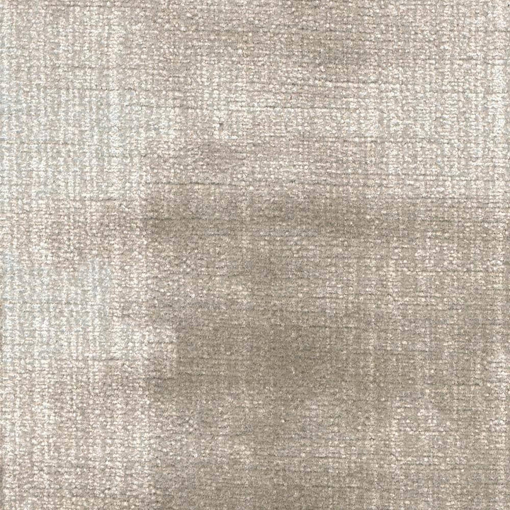 Rembrandt Chinchilla by Kasmir Fabric 1422 USA 100,000 Wyzenbeek Double Rubs H: 1 inches, V:N/A 54 - 55 - Fabric Carolina - Kasmir