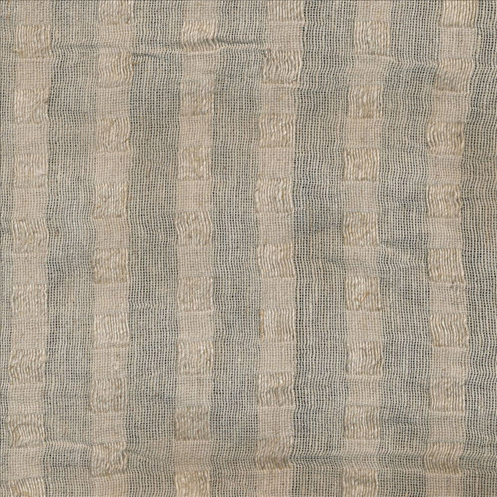 Riptide Natural  by Kasmir Fabric See sample 70% Polyester
30% Cotton
 CHINA Not Tested </p><p>Repeat: Horizontal: 1 inches and Vertical: N/A 114  - Fabric Carolina -