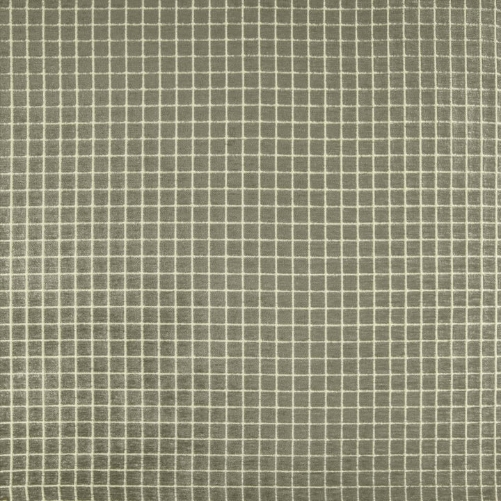 Tuft Zinc by Kasmir Fabric 5144 44% Viscose
41% Polyester
15% Cotton
 INDIA </p><p>Repeat: Horizontal: 4/8 inches and Vertical: 4/8 inches 54 - Fabric Carolina -