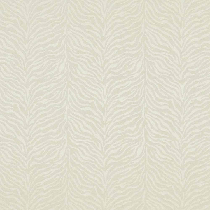 Vesey Ivory by Kasmir Fabric 1412 CHINA Not Tested H: 7 6/8 inches, V:8 4/8 inches 61 - 62 - Fabric Carolina - Kasmir