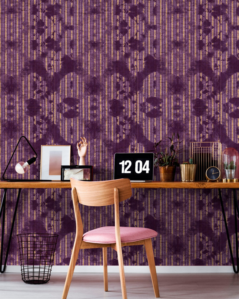 WASHED SHIBORI Burgund Wallpaper (WP20395) by Mind The Gap | WP20395 | THE WALLPAPER COLLECTABLES | 3 rolls x 20.5 x 118.1 in | 0.52m / 20.5in | 3m / 118in | 4.65mp | 100cm / 39.3in | Burgundy, Gold | Textured Matte | Paste the wall | 3-rolls in a box | Fabric Carolina | https://www.fabriccarolina.com/