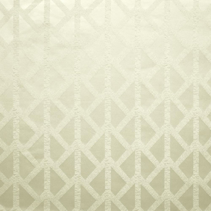 Waterway White by Kasmir Fabric 5144 73% Polyester
27% Cotton
 INDIA </p><p>Repeat: Horizontal: 4 6/8 inches and Vertical: 2 6/8 inches 54 - Fabric Carolina -