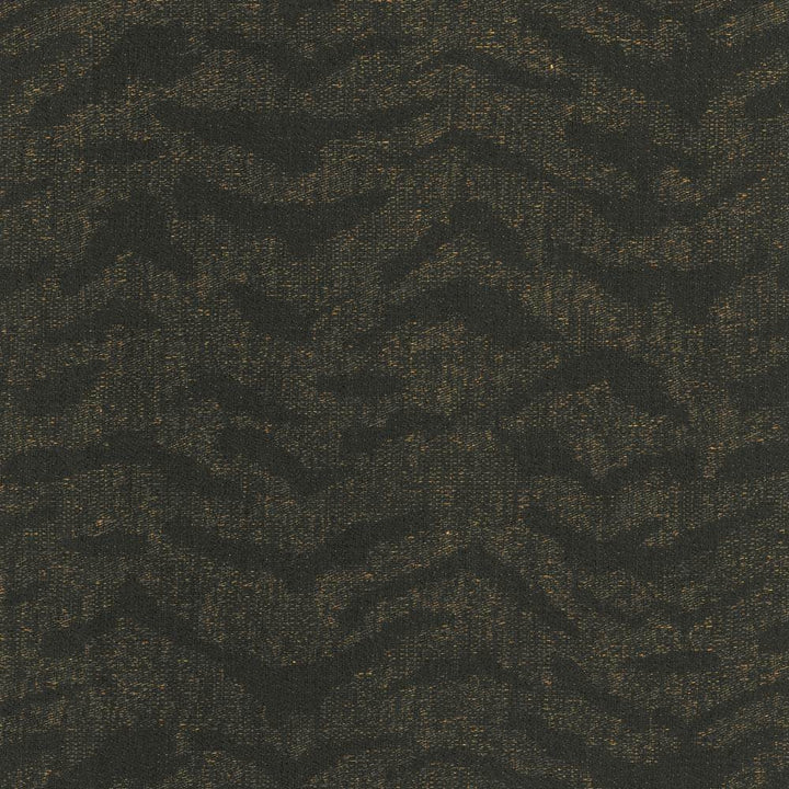 Wildling Midnight by Kasmir Fabric 5112 62% Rayon
38% Polyester
 USA </p><p>Repeat: Horizontal: 15 4/8 inches and Vertical: 15 7/8 inches 54 - 55 - Fabric Carolina -