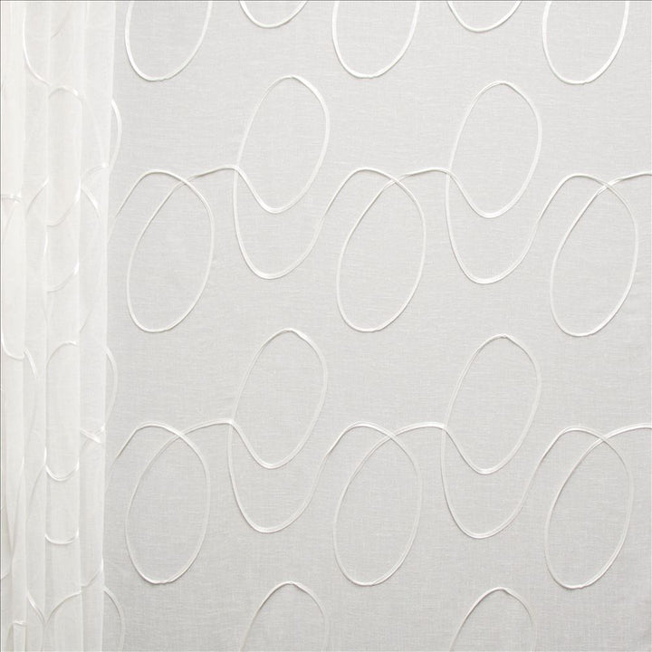 Willamina Snow by Kasmir Fabric 1465 100% Polyester
 TURKEY Not Tested </p><p>Repeat: Horizontal: 10 2/8 inches and Vertical: 12 inches 109 - Fabric Carolina -