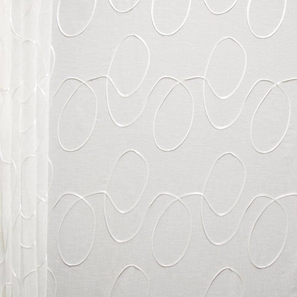 Willamina Snow by Kasmir Fabric 1465 100% Polyester
 TURKEY </p><p>Repeat: Horizontal: 10 2/8 inches and Vertical: 12 inches 109 - Fabric Carolina -